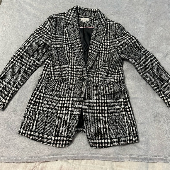 LOFT Jackets & Blazers - LOFT Wool Blend Plaid Longline Tweed Blazer Size 4P